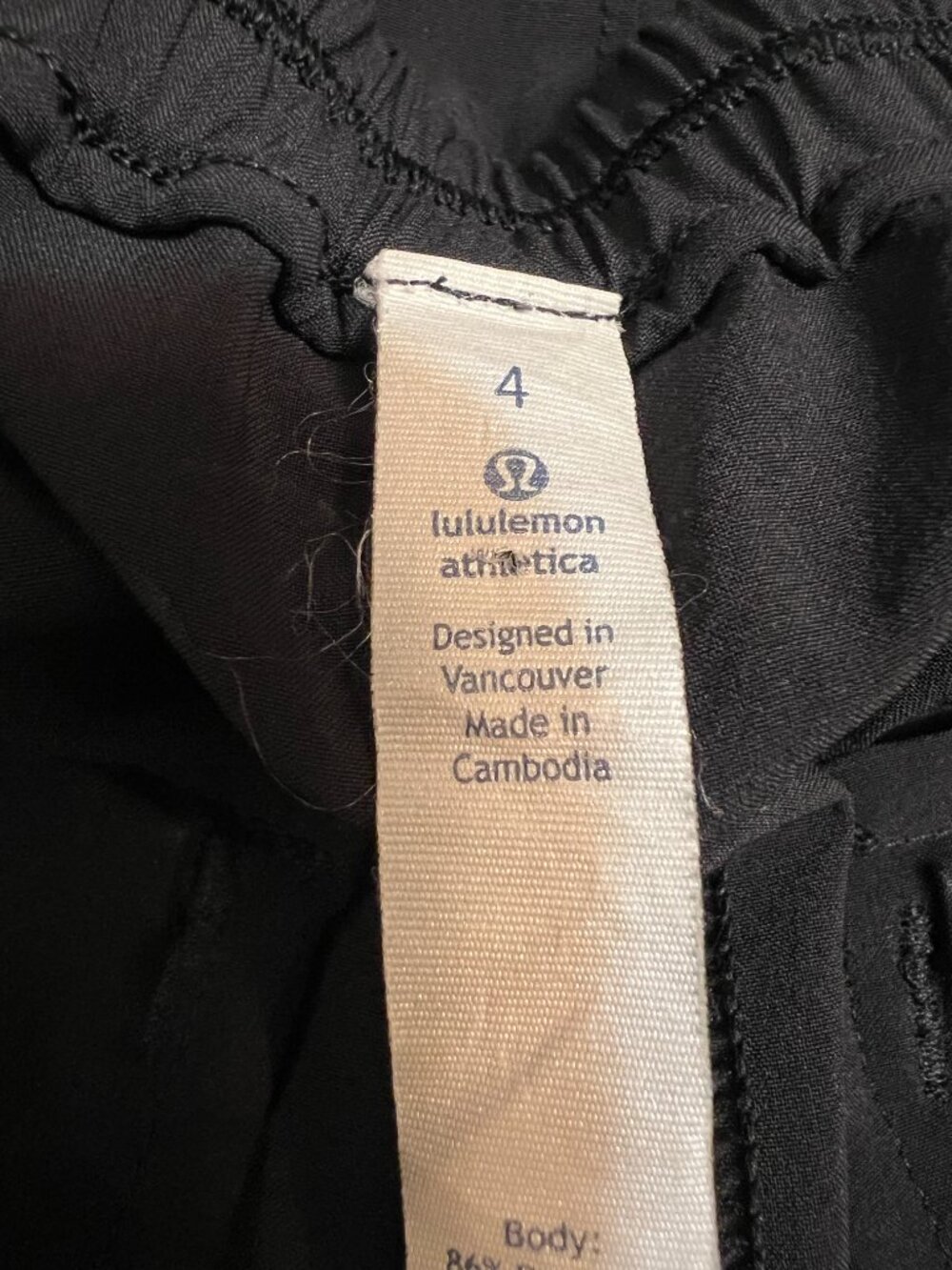 Lululemon Black Running Shorts Womens Size 4 Lined Athletic Zip Pocket EUC - Picture 7 of 8